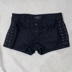 Vintage GUESS? Lace-Up detail Shorts Size 29